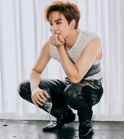 NU'EST JR Romanticize Concept NU'EST JR Romanticize Concept