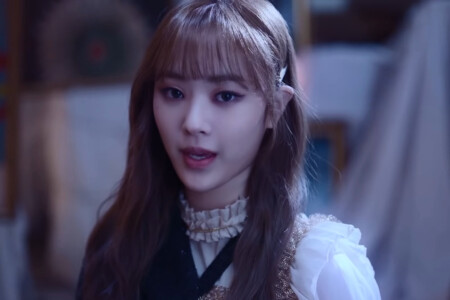 GWSN Anne Like It Hot