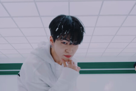 ONF U Ugly Dance