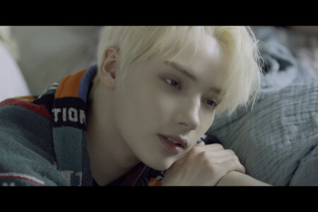 Hueningkai TXT 0X1=LOVESONG (I Know I Love You) Hueningkai TXT 0X1=LOVESONG (I Know I Love You)