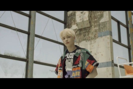 Hueningkai TXT 0X1=LOVESONG (I Know I Love You) Hueningkai TXT 0X1=LOVESONG (I Know I Love You)