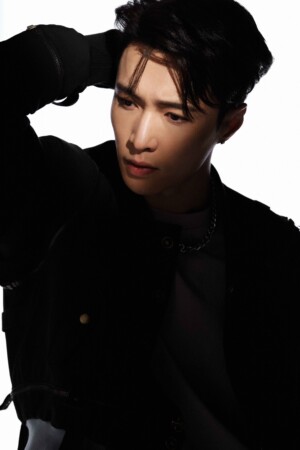 EXO Don't Fight The Feeling Lay Teaser 2 EXO Don't Fight The Feeling Lay Teaser 2