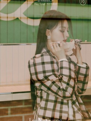 Lee Nagyung fromis_9 9 Way Teaser - Ticket to Seoul Lee Nagyung fromis_9 9 Way Teaser - Ticket to Seoul
