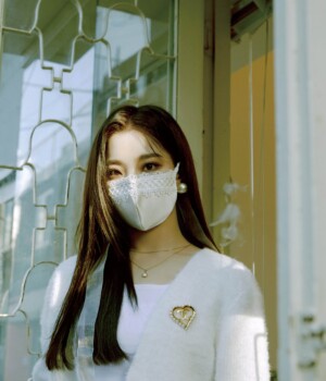 Lee Saerom fromis_9 9 Way Teaser - Ticket to Seoul Lee Saerom fromis_9 9 Way Teaser - Ticket to Seoul