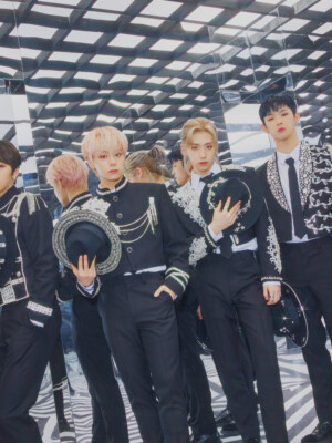 ONEUS Binary Code / Black Mirror Concept Group ONEUS Binary Code / Black Mirror Concept Group