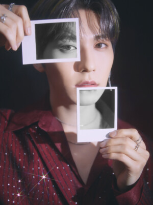 ONEUS Keonhee Binary Code / Black Mirror Concept ONEUS Keonhee Binary Code / Black Mirror Concept