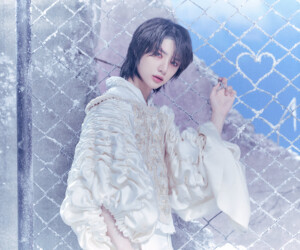 Beomgyu TXT The Chaos Chapter: FREEZE Teaser Concept World Ver. Beomgyu TXT The Chaos Chapter: FREEZE Teaser World Ver.