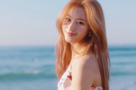 TWICE Sana Alcohol-Free MV Teaser TWICE Sana Alcohol-Free MV Teaser