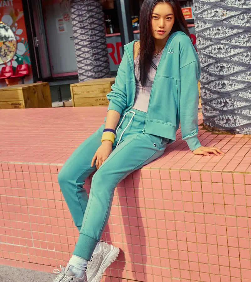 Weki Meki Doyeon AKIII Classic 2021 S/S Pictorial (HD/HQ) - K-Pop ...