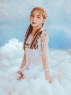 LIGHTSUM Huiyeon Vanilla Concept LIGHTSUM Huiyeon Vanilla Concept