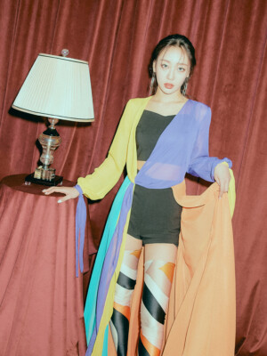 LOONA Yves And Concept LOONA Yves And Concept