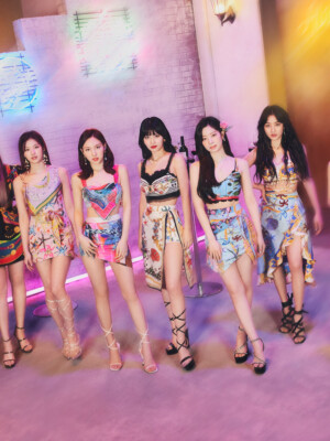 TWICE Taste of Love Concept Fallen ver. Group TWICE Taste of Love Concept Fallen ver. Group