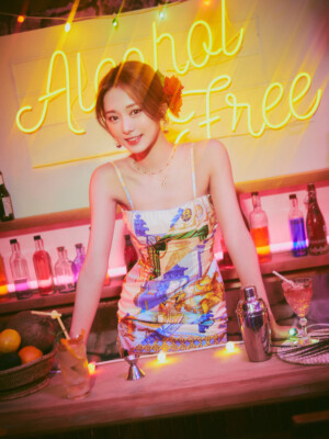 TWICE Tzuyu Taste of Love Concept Fallen ver. TWICE Tzuyu Taste of Love Concept Fallen ver.
