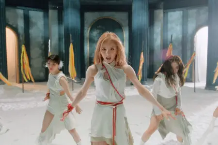 Heejin Loona PTT (Paint The Town) Heejin Loona PTT