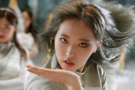 Olivia Hye Loona PTT (Paint The Town) Olivia Hye Loona PTT