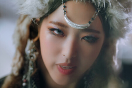 Olivia Hye Loona PTT (Paint The Town) Olivia Hye Loona PTT