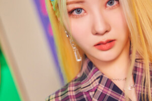 Purple Kiss Chaein Hide & Seek Teaser Concept Purple Kiss Chaein Hide & Seek Teaser Concept