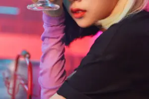 Purple Kiss Dosie Hide & Seek Teaser Concept Purple Kiss Dosie Hide & Seek Teaser Concept