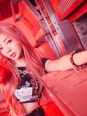 Purple Kiss Na Goeun Hide & Seek Teaser Concept Purple Kiss Na Goeun Hide & Seek Teaser Concept