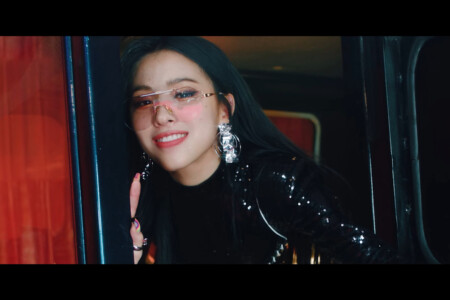 ITZY Ryujin Loco