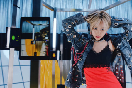 ITZY Ryujin Loco