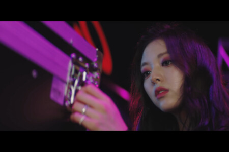 ITZY Yuna Loco