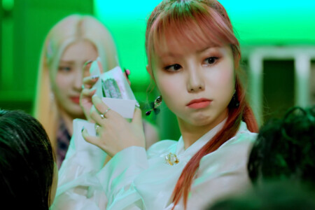 Purple Kiss Ireh Zombie Ireh Purple Kiss Zombie