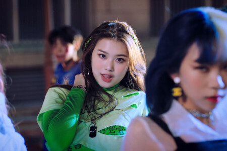 Purple Kiss Swan Zombie Swan Purple Kiss Zombie