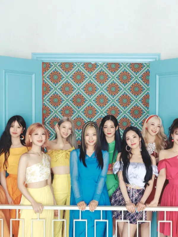 fromis_9 Talk & Talk Concept Photos (HD/HQ) - K-Pop Database / dbkpop.com