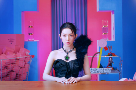 Irene Red Velvet Queendom