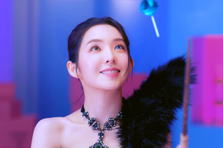 Irene Red Velvet Queendom