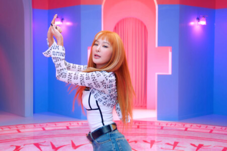Seulgi Red Velvet Queendom