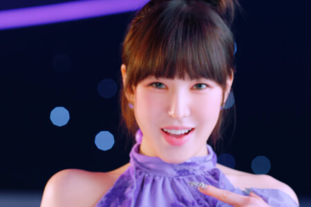 Wendy Red Velvet Queendom
