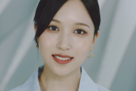 TWICE Mina Formula of Love Opening Trailer TWICE Mina Formula of Love Opening Trailer
