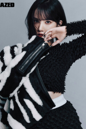 VIVIZ Eunha Dazed Korea Winter 2021 VIVIZ Eunha Dazed Korea Winter 2021