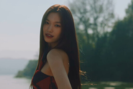 Weki Meki Doyeon Siesta