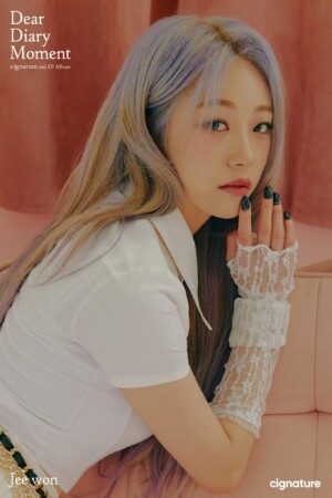 Jeewon Cignature Dear Diary Moment Teaser Jeewon Cignature Dear Diary Moment Teaser