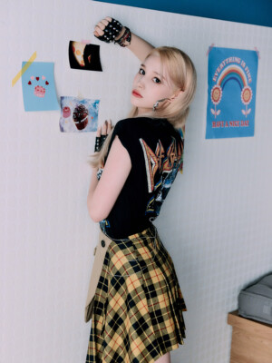 Kep1er Huening Bahiyyih First Impact Teaser Kep1er Huening Bahiyyih First Impact Teaser