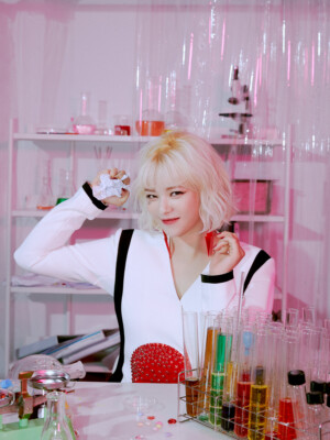 TWICE Jeongyeon Formula of Love Concept Jeongyeon Formula of Love Concept