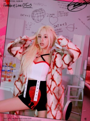 Chaeyoung Twice Formula of Love Teaser Break It Ver. Chaeyoung Twice Formula of Love Teaser Break It Ver.