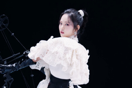 E:U EVERGLOW Pirate E:U EVERGLOW Pirate