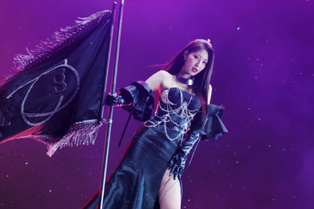 Sihyeon EVERGLOW Pirate Sihyeon EVERGLOW Pirate