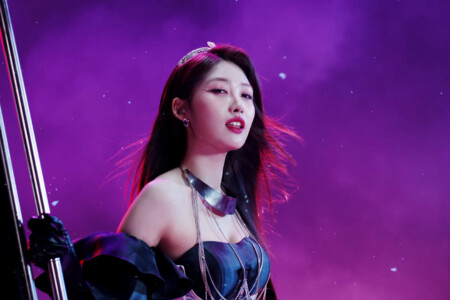 Sihyeon EVERGLOW Pirate Sihyeon EVERGLOW Pirate