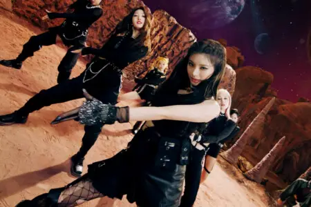 Yiren EVERGLOW Pirate Yiren EVERGLOW Pirate