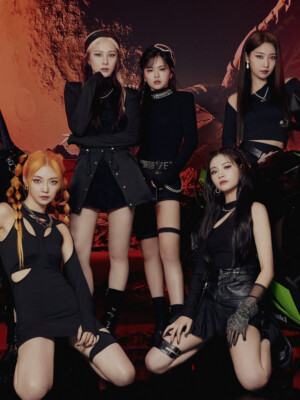 EVERGLOW Return of the Girl Concept Group EVERGLOW Return of the Girl Concept Group