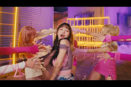 Kep1er Youngeun WA DA DA Kep1er Youngeun WA DA DA