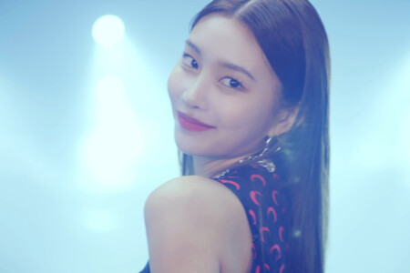 Momoland Hyebin Yummy Yummy Love Momoland Hyebin