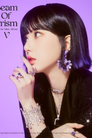 VIVIZ Eunha Beam of Prism Teaser Stand ver. VIVIZ Eunha Beam of Prism Teaser Stand ver.