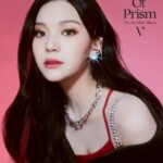 VIVIZ Umji Beam of Prism Teaser Stand ver. VIVIZ Umji Beam of Prism Teaser Stand ver.