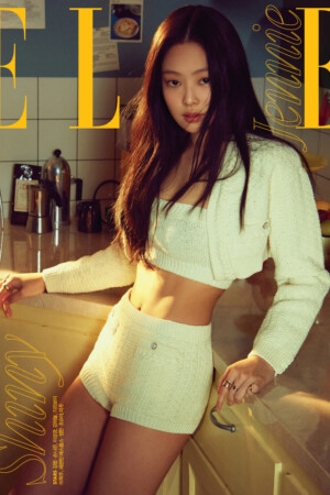 Blackpink Jennie Elle Korea February 2022 Jennie Elle Korea 2022